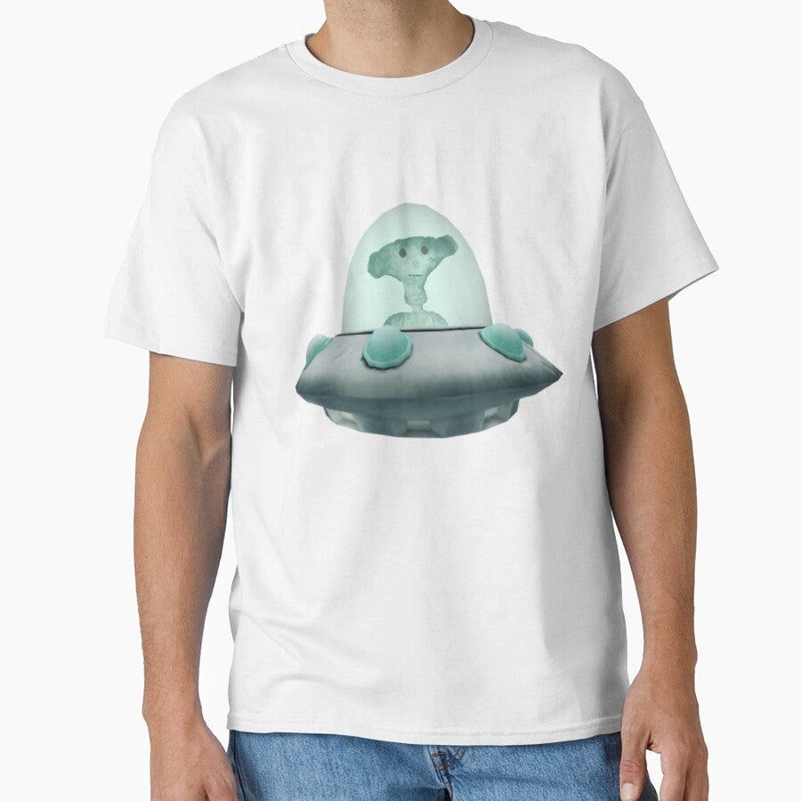 Bear (Alpha) Saucer Alien by Ismashadow2