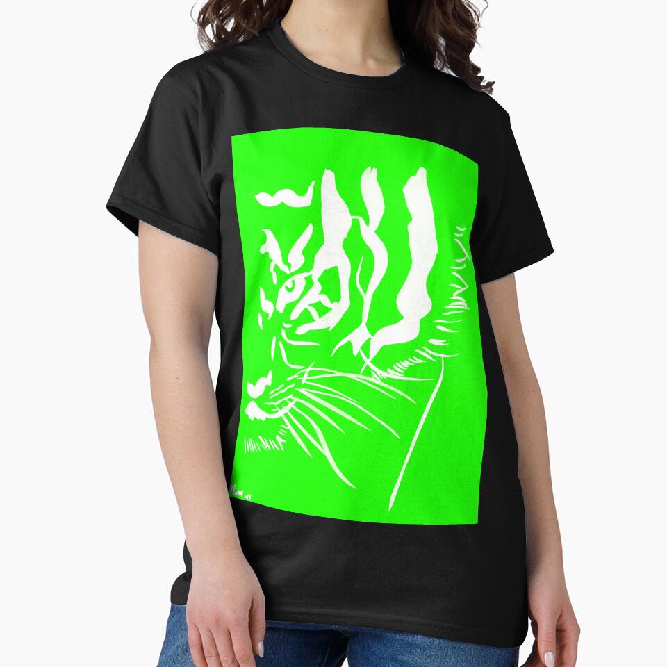 Eye of the Tiger - Green and White by Niina  Niskanen