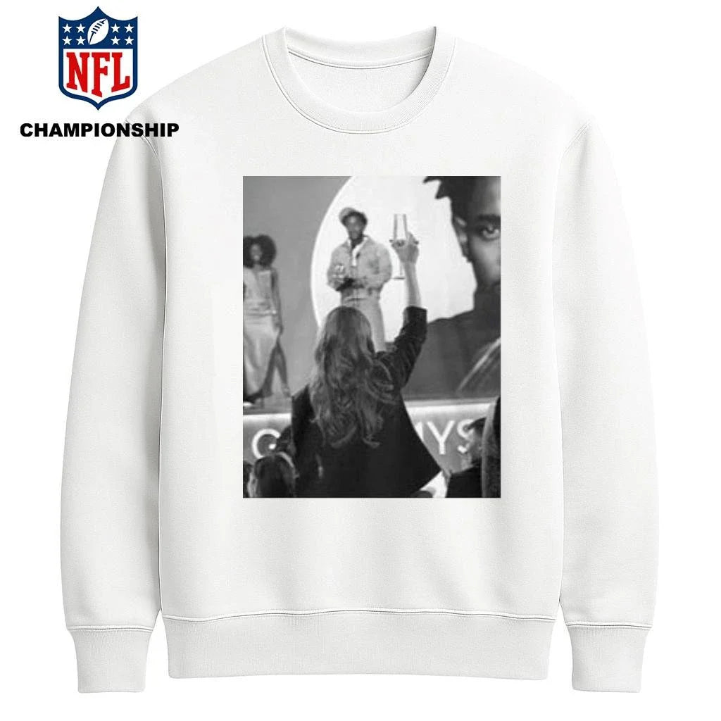 Taylor celebrates Kendrick Lamar Grammy Win shirt